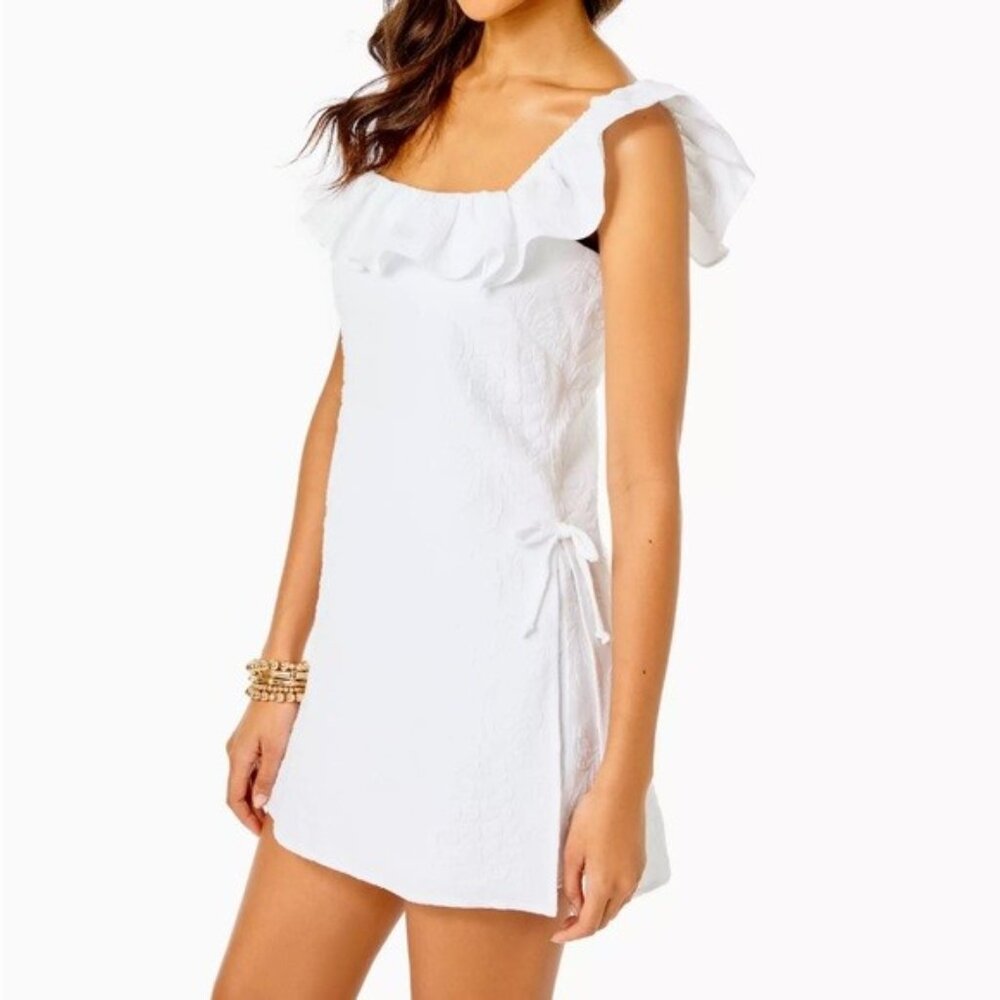 NWT Lilly Pulitzer Zoya Ruffle Romper in Resort White Pineapple Pucker Jacquard